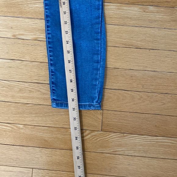 🔴 2/$25 Ardene a jegging  size 9 skinny distressed - Picture 8 of 9